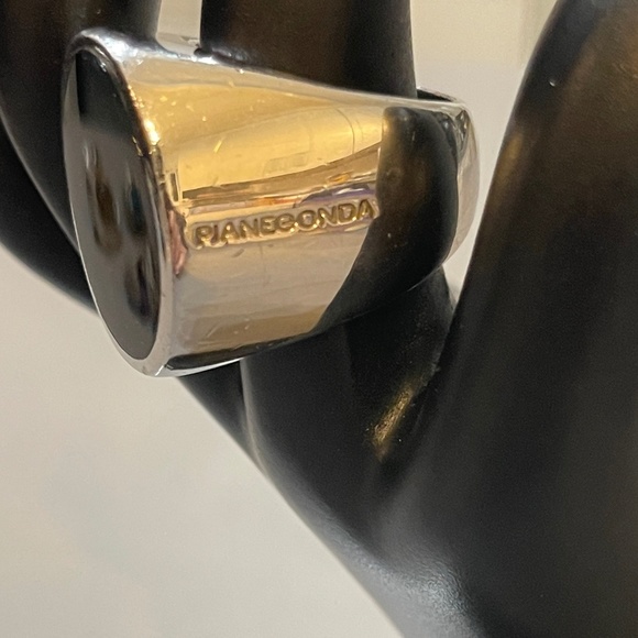 Pianegonda Sterling Silver Onyz Ring - Picture 5 of 9